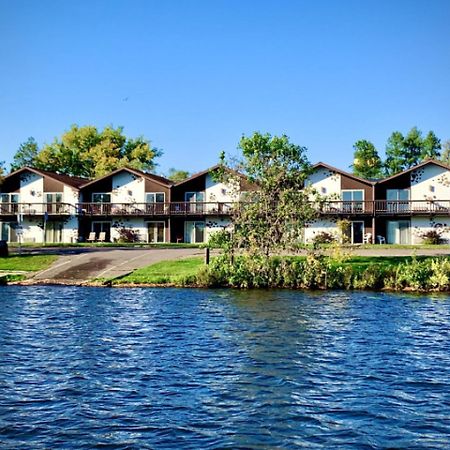 Bridge Inn Tomhawk - 2Nd Floor, 1 King Size Bed, Balcony, River View Tomahawk Eksteriør bilde