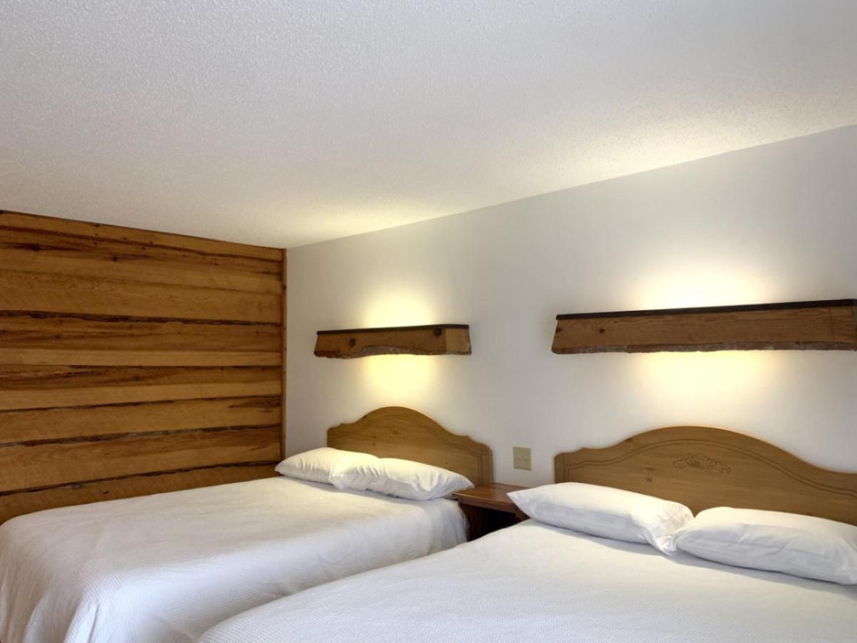 Bridge Inn Tomhawk - 2Nd Floor, 1 King Size Bed, Balcony, River View Tomahawk Eksteriør bilde